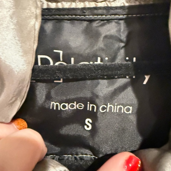 Women's Silver Puffer Vest - Picture 2 of 4